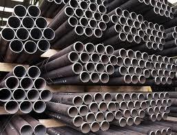 China Thick Wall Seamless Black Steel Pipe High Pressure With Plastic Caps 3m - 8m factory