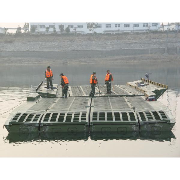 China Pontoon Shape Depth 0.8m Floating Bridge Military factory