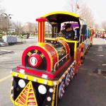 Kids Tourist Train Rides , Electric Trackless Train With 4 Coaches