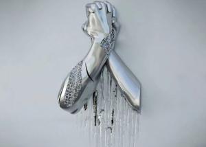 China Incredible Metal Hands Mirror Polished Stainless Steel Wall Sculpture factory