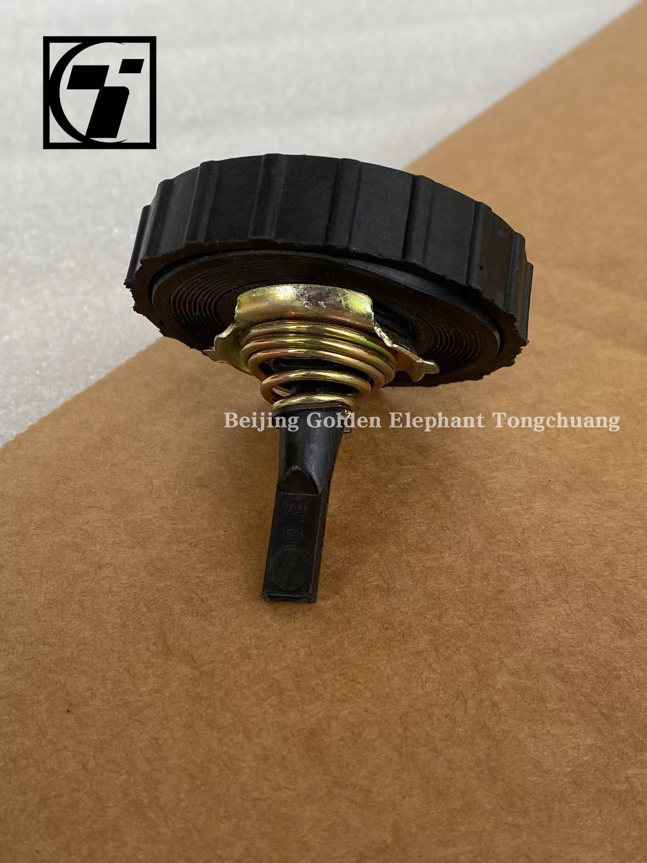 Foton Aumark Truck Tie Rod Power Steering Oil Cap 1105134000022 1108934000022 L0340040024A0 1105934000009 1104934000124 Plastic