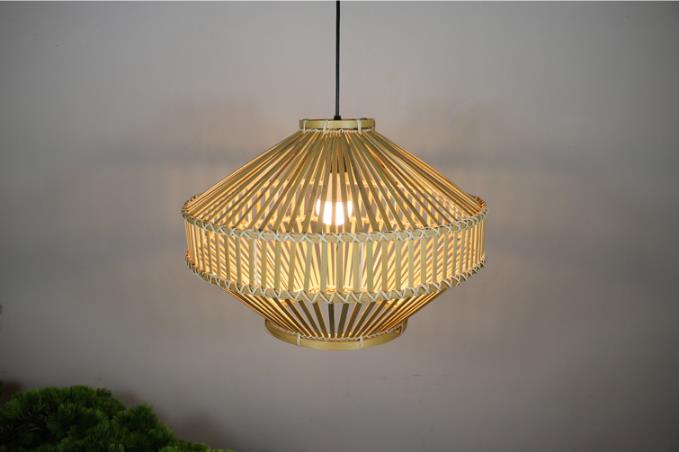 3500K Retro Bamboo Woven Pendant Light For Indoor Living Room