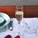 210ml 7Oz Champagne Goblet Wine Glass With Elegant Stem And Narrow Bowl