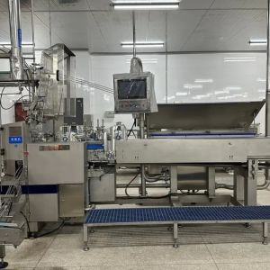 China Automatic SUS304 Wet Pet Food Machine with Customized Capacity for Pet Food Production Line factory
