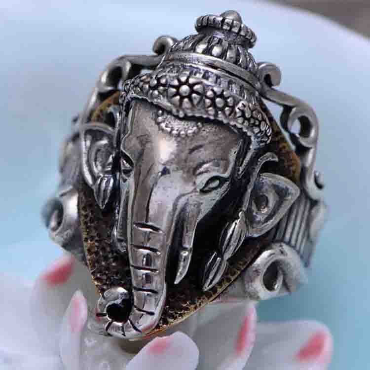 Retro Elephant Style Thai Sterling Silver Men Ring (056250)