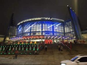 China Glass Strip Grid LED Transparent Screen Film Panels Indoor Led Soft Screen factory