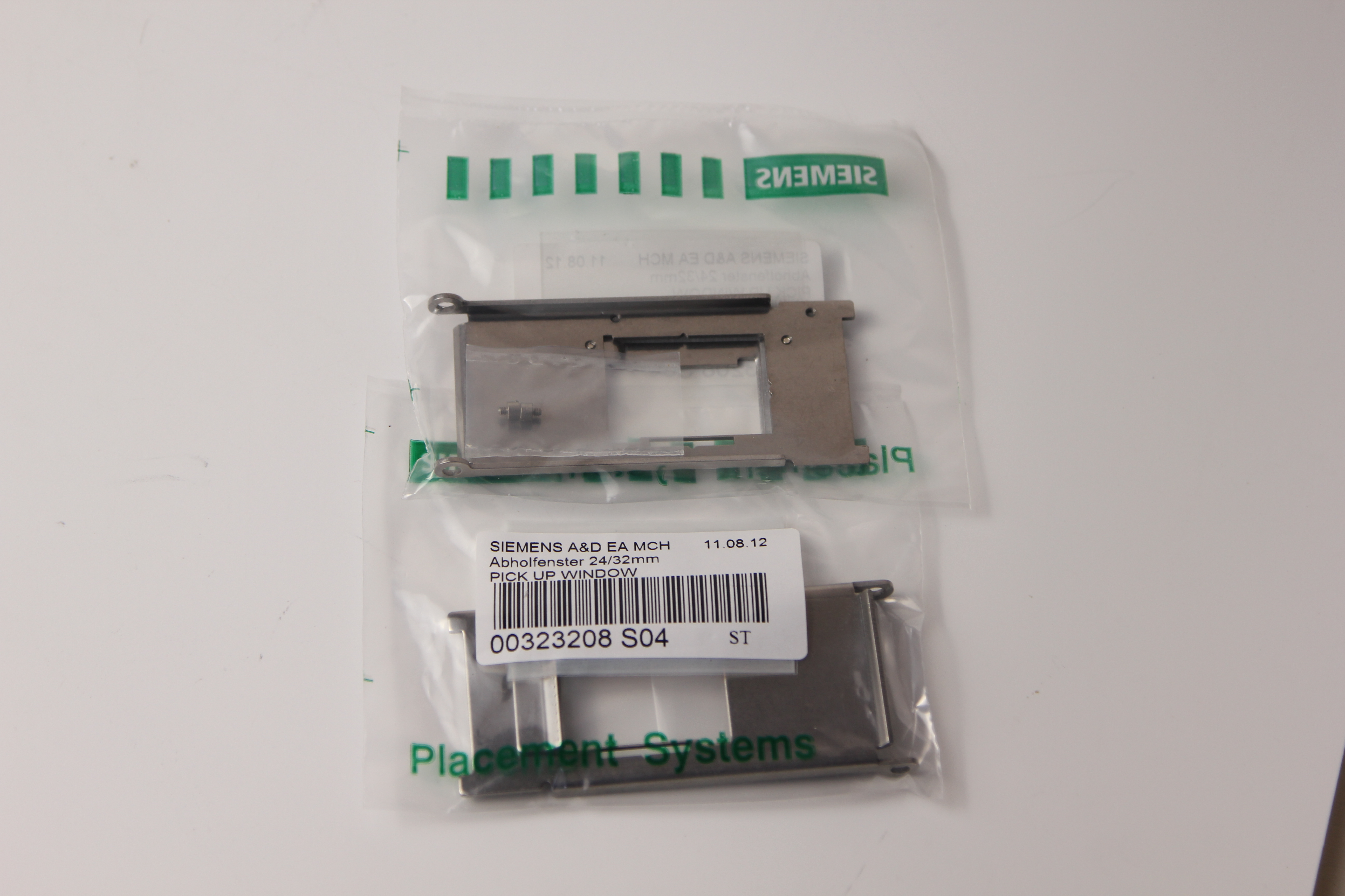 24*32mm 00323208S04 SMT Spare Parts Pick Up Window Original New