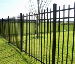 China Powder Coating Wrought Iron Welded Wire Garden Fence Black Tubular factory