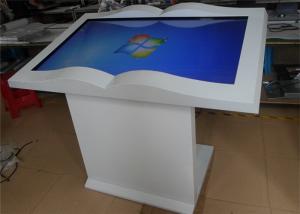 China Tempered Glass 46 Inch Touch Advertising LED Billboard All In One Screen factory