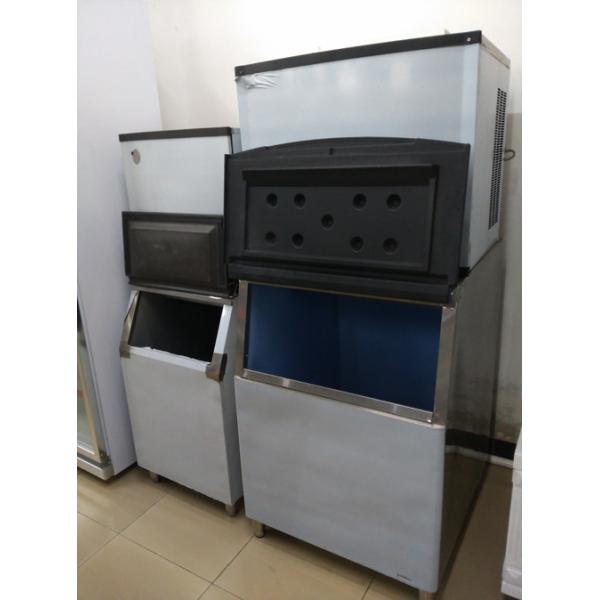 50kg / 120kg / 200kg Ice Making Machine For Restaurant Drinks Store
