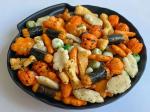 OEM Snacks Mixed Rice Crackers Seaweed Roll Salted Peas Snack