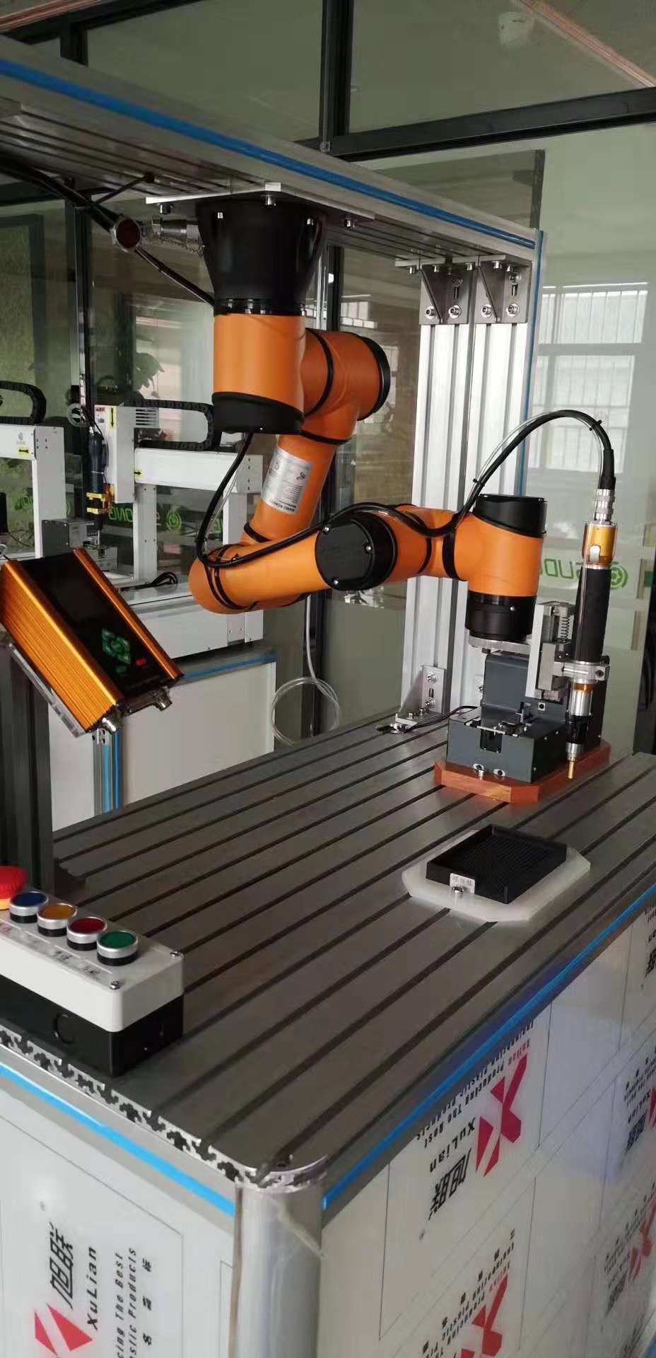 Aubo I5 Collaborative Robot Palletizing Robotic Arm Cobot With Robotic Gripper