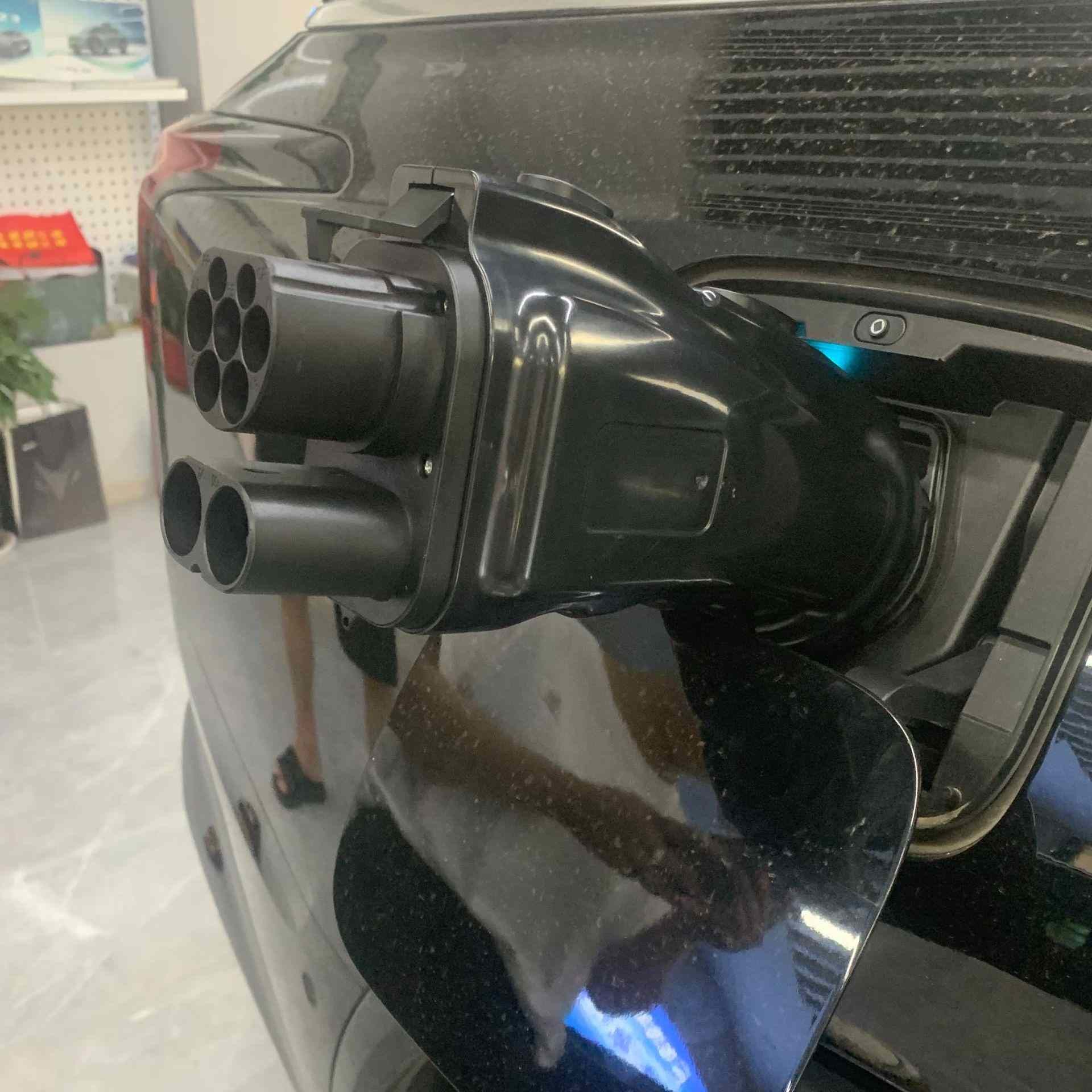 CCS2 To CCS1 Tesla EV Charging Adapter , Tesla Charging Connector Waterproof