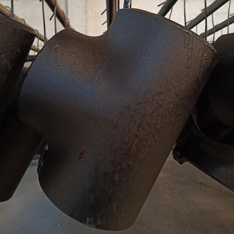 Petrochemical Reduce Tee Carbon Steel Sch20-Sch160