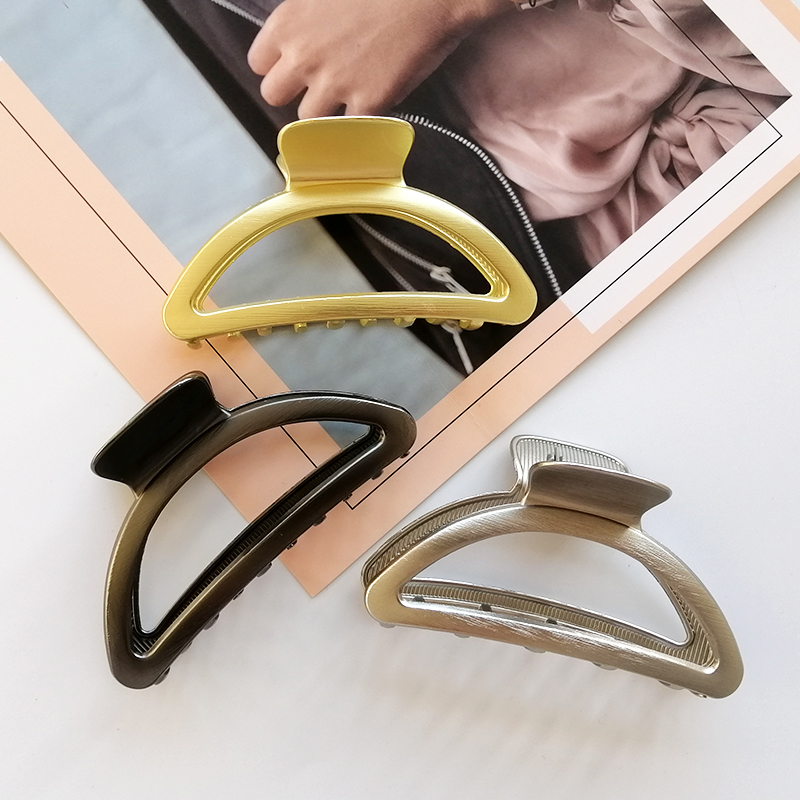9cm 4 Inch Cute Claw Clips For Long Hair Korean Large Gold Big Any Hairstyles
