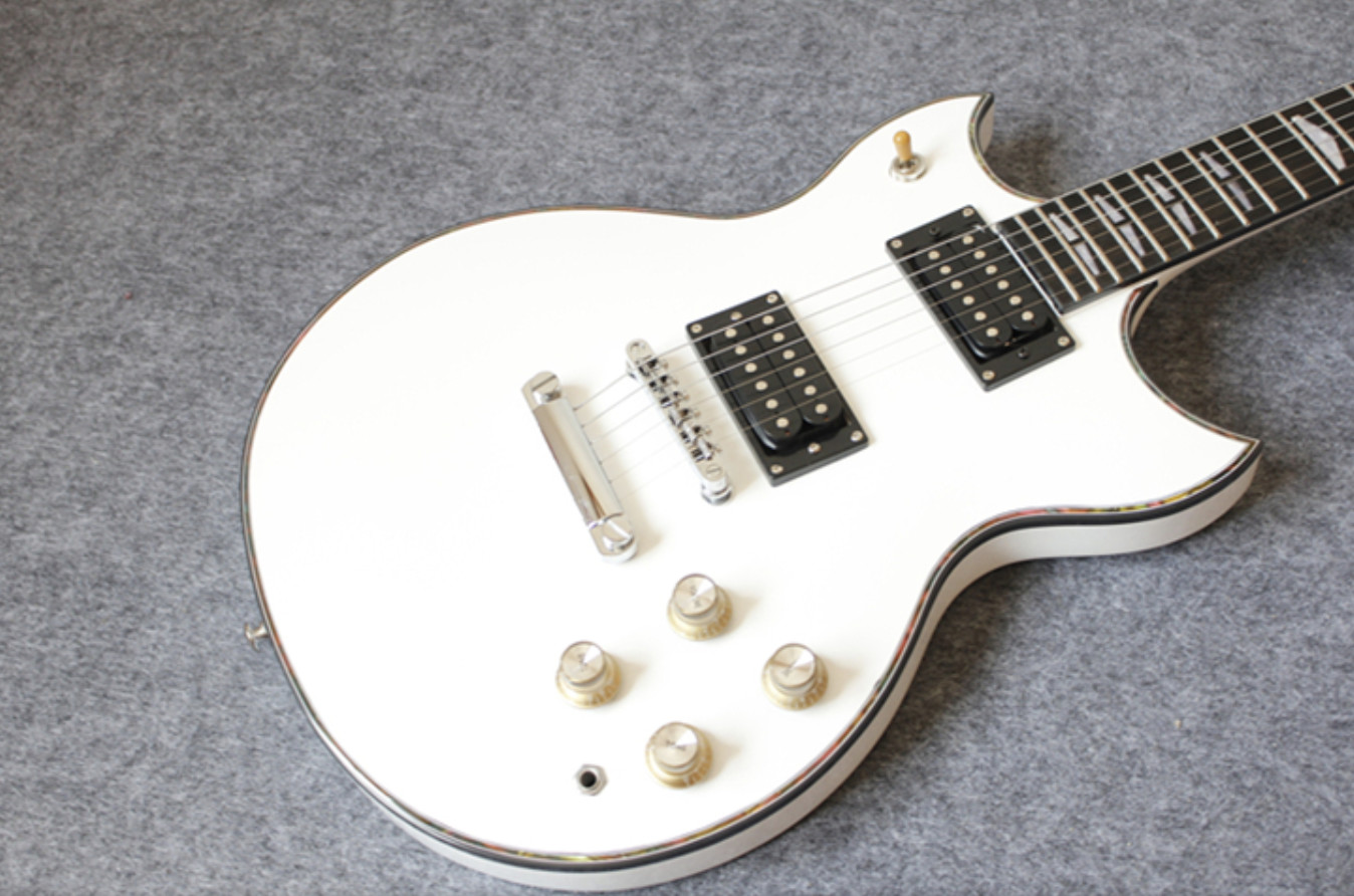 White Glossy Finish YMH SG Electric Guitars China Chrome Hardware