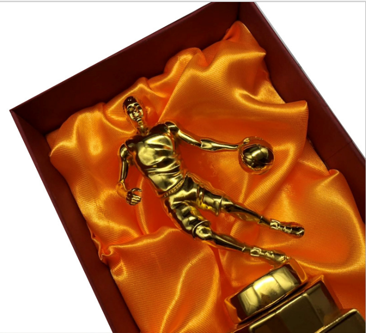 Football Custom Award Trophies Resin Material Soccer Sporsts Competition Application