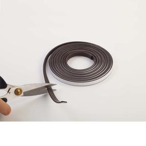 China Flexible PVC Processing Rubber Magnetic Strip With Adhesive Tape factory