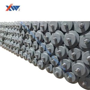 Electronic voltage sensor used in smart circuit breakers for medium and low