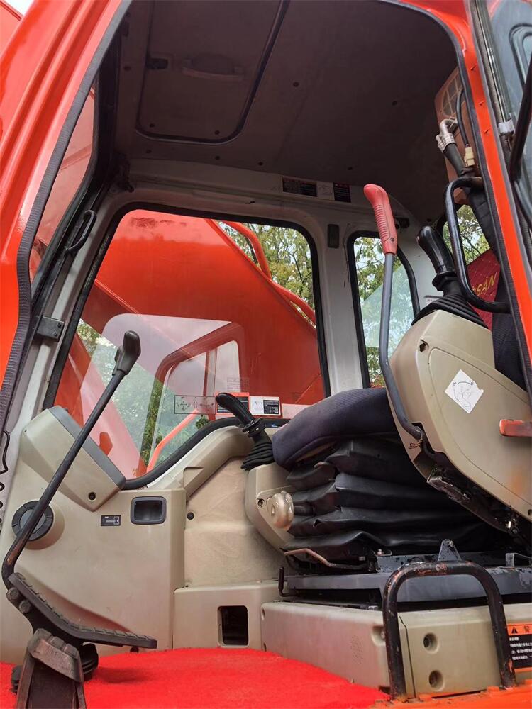 Original Doosan DH300 Excavator for Used Doosan Excavator in South Korea