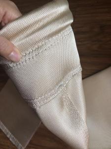 China High Temperature Filter Bag 1000 Degree High Silica Fabric Bag factory