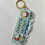 CMYK Color Resin Glitter Keychain CNC Cutting 3.5cm*5cm Size