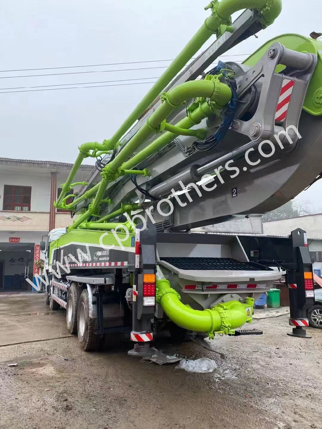 2013 Zoomlion 64m Concrete Boom Pump Heavy Equipment
