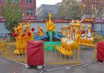 3.9m Height Amusement Park Swing Ride Hydraulic Lifting 150kg Weight 380V / 220V