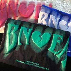 China 220 gsm 100% Cotton Soft Unisex T-shirts Streetwear Round Neck 3D Puff Print T shirt Men factory