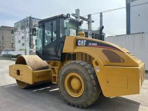 China CAT CS-683E Dual Drive Dual Vibration Roller For Highways Compaction factory