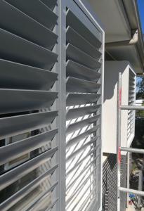 China OEM / ODM Aluminium Vertical Louvers Window Shutters Panels Frame factory