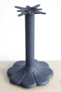 China Bistro Cast Iron Outdoor Dining Table Legs Modern Style 28&quot; Height 30 Kg Weight factory