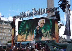 China Clear Large Advertising Outdoor Rental Led Screen Full Color High Performance factory