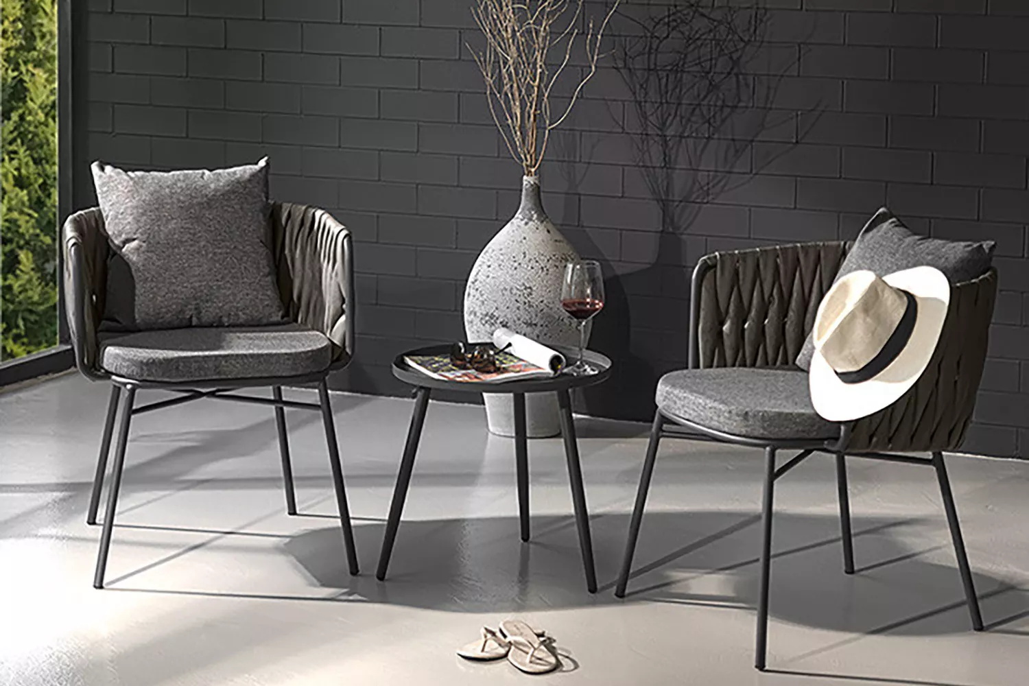 Outdoor Furniture Steel Garden Set Plastic Rattan 2 Seating Bistro Set for Patio