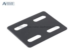 China Samll Metal 4 Holes Bed Frame Connectors , Powder Coated Black Flat Corner Brace factory
