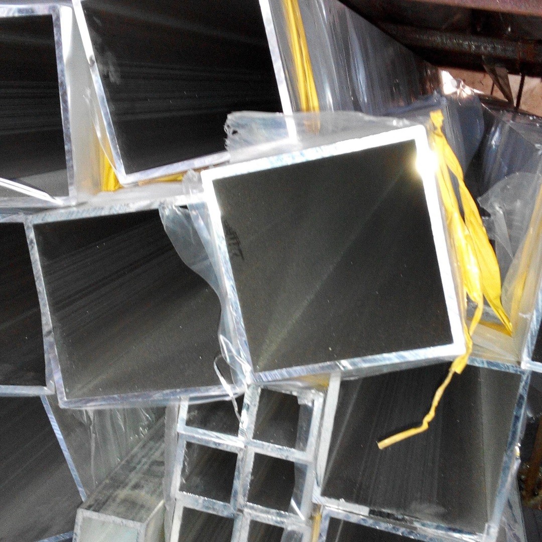 Grade 202 Stainless Steel Square Pipe Bright Polsihed Outside / Hairline Finishing Stainless Steel Pipe