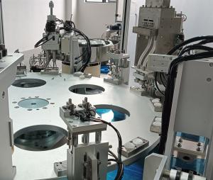 China Automatic Desiccant cap with Daily Necessities Assembly Machine factory