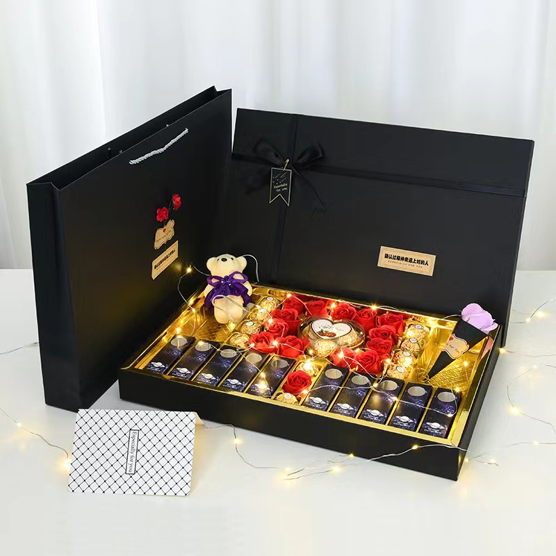 Rigid Cardboard Cosmetic Packaging Box with Magnetic Closure and Customized Design