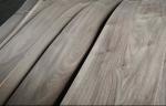 Crown Cut Walnut Plywood Wood Veneer Sheet Interior Decoration