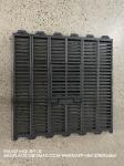 Durable 600*600mm Cast Iron Slat Floor Farrowing Crate For Sow For Animal