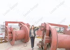 China 1825kw 32 Inch Submersible Pump Cutter Suction Dredger factory
