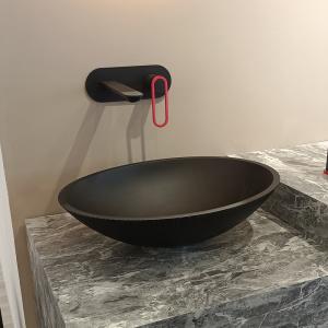 China 500*360*155mm Tempered Glass Sink Easy To Clean No Overflow factory