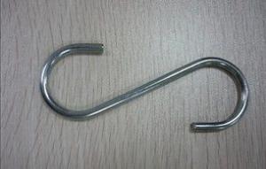 China Zinc Plated Heavy Duty S Hooks , Durable Metal S Hooks For Hanging factory