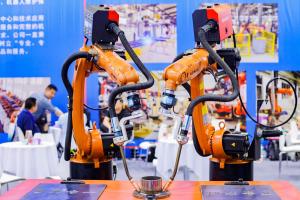 China Second Hand KR5 R1400 Arc Welding Robot Low Load factory