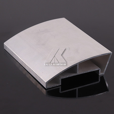 China Ajustable Aluminium Handrail Profiles 8μM - 10μM Anodized Matt Light Finish factory