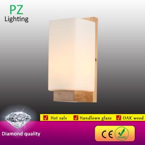 China Decorative OAK wood wall lamp E27 socket residential lighting with handblown glass shade factory