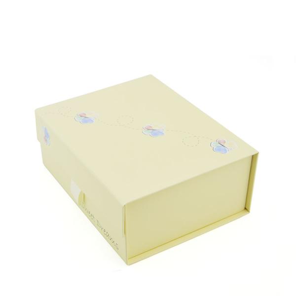 China Custom Foldable Magnetic Gift Box | Folding large Cardboard Gift Boxes factory