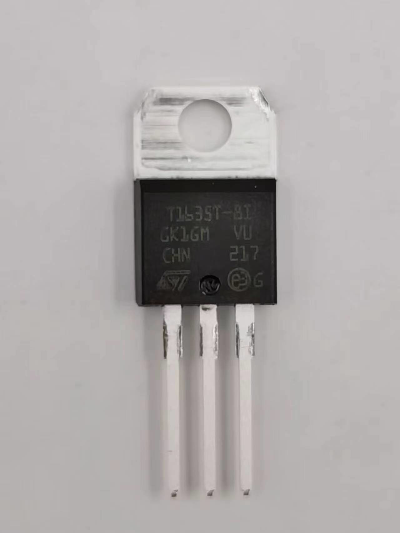 T1635T-8I Small Scale Integrated Circuit ST TO220