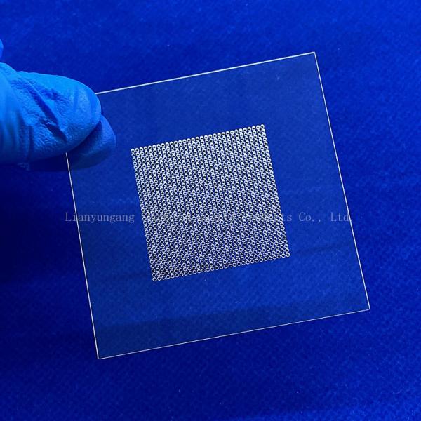 Heat Resistant Fused Silica Quartz Glass Plate Clear Drilled Laser Quartz Glass
