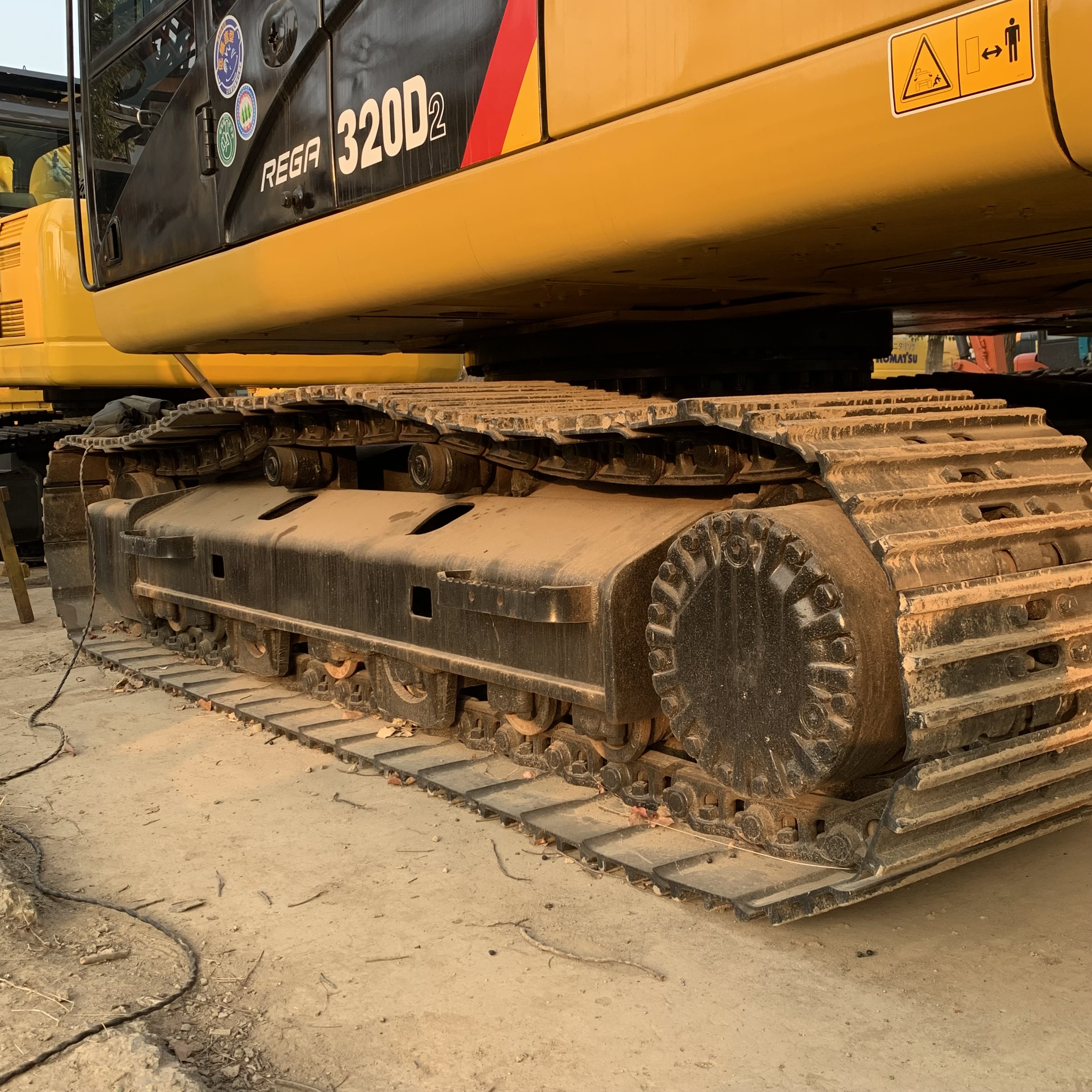 Good Condition Used CAT 320 Excavator in Japan with Year 2020 and Operating Weight 20930